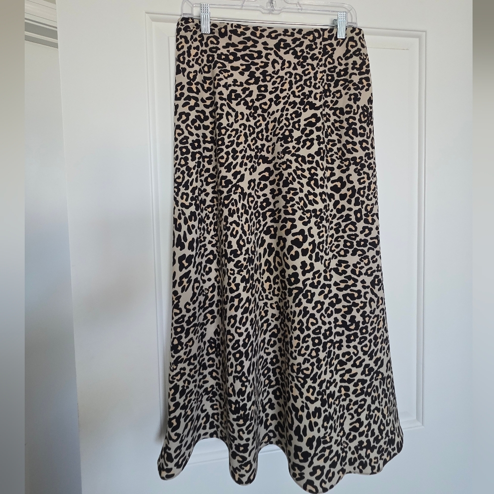 LOFT. MEDIUM. Leopard Print Maxi Slip Skirt - Beige and Black